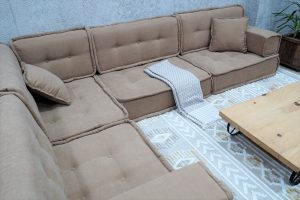 Camel cushion floor set (1)